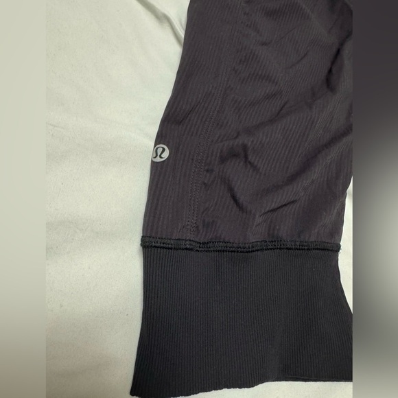 Lululemon In Flux Crop - Picture 12 of 13